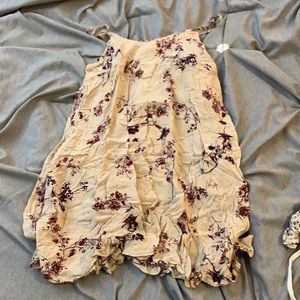 Brandy Melville floral flowy dress